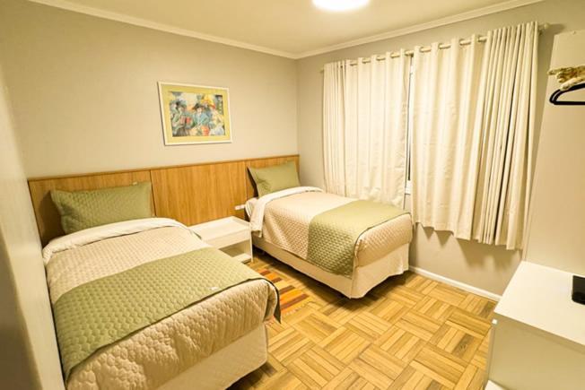Fares Turis Hotel Uruguaiana Exterior photo
